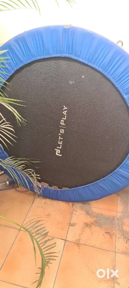 Trampoline