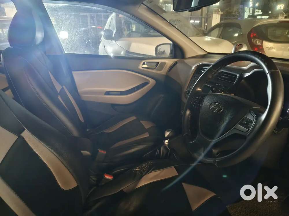 Hyundai Elite i20 2015 Petrol 70000 Km Driven