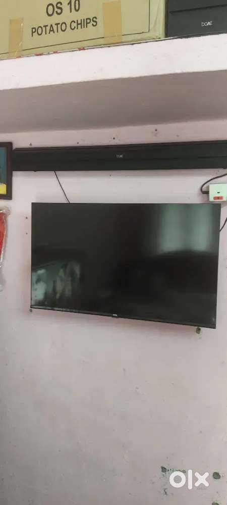 TCL 32 inch smart tv.boat home theatre
