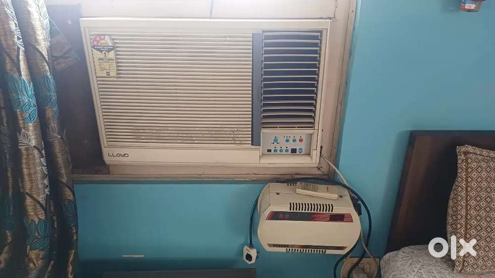 Window AC 2 nos , immediately