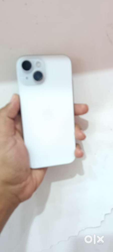 Iphone15 128Gb 1month warranty left 90% battery