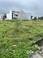 Plot available in low price at premium location