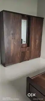 BRAND NEW 5 DOOOR WARDROBES