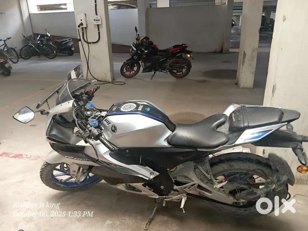 Yamaha R 15 v4 M