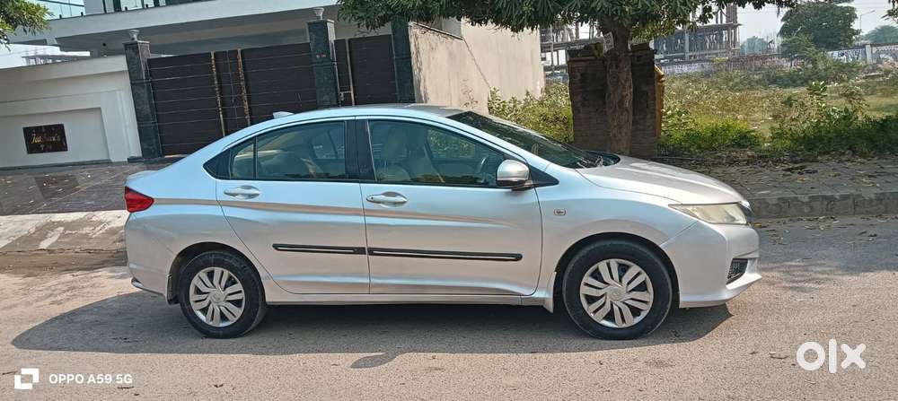 Honda City 2014-2015 V MT, 2014, Petrol