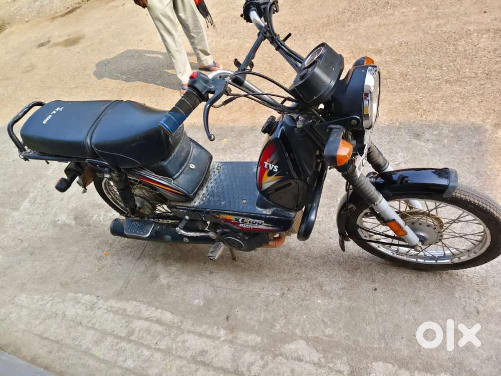 Very good condition self start gadi 1st owner good running well mint