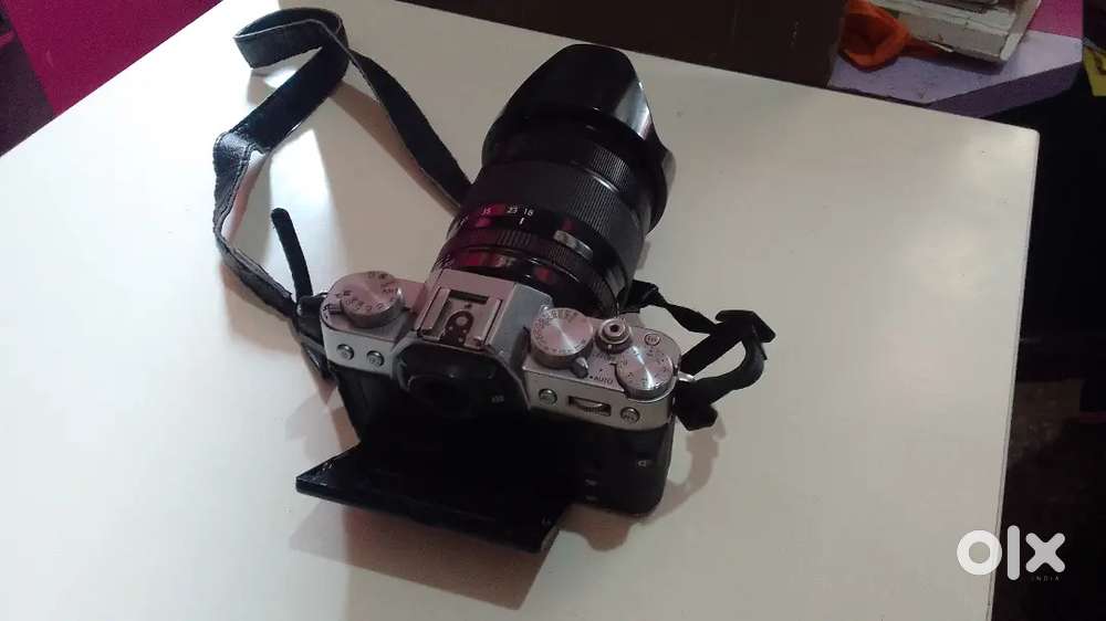 Offfice assistant in phpto Studio