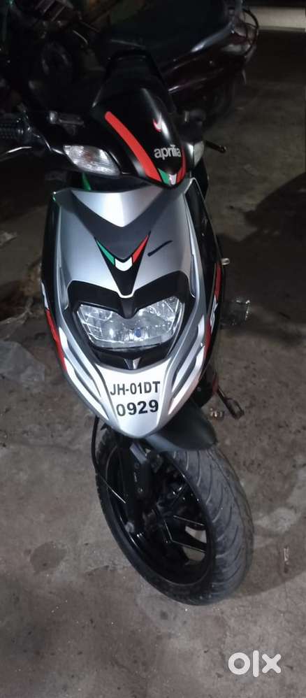 Urgent sale one hand use