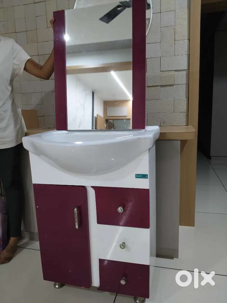 wash basin set with cabinet, table top furniture with mirror