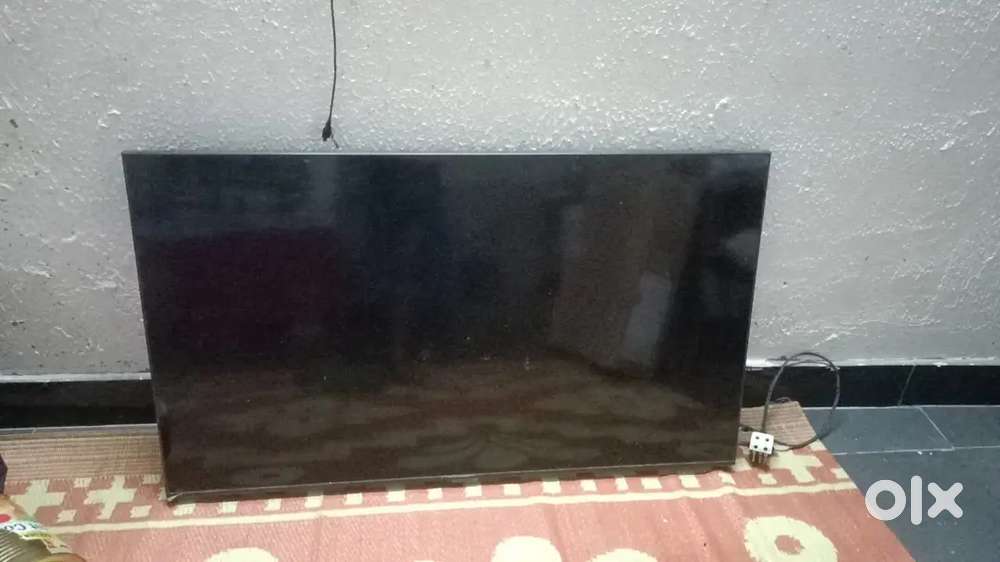Samsung smart TV  43 inch full HD