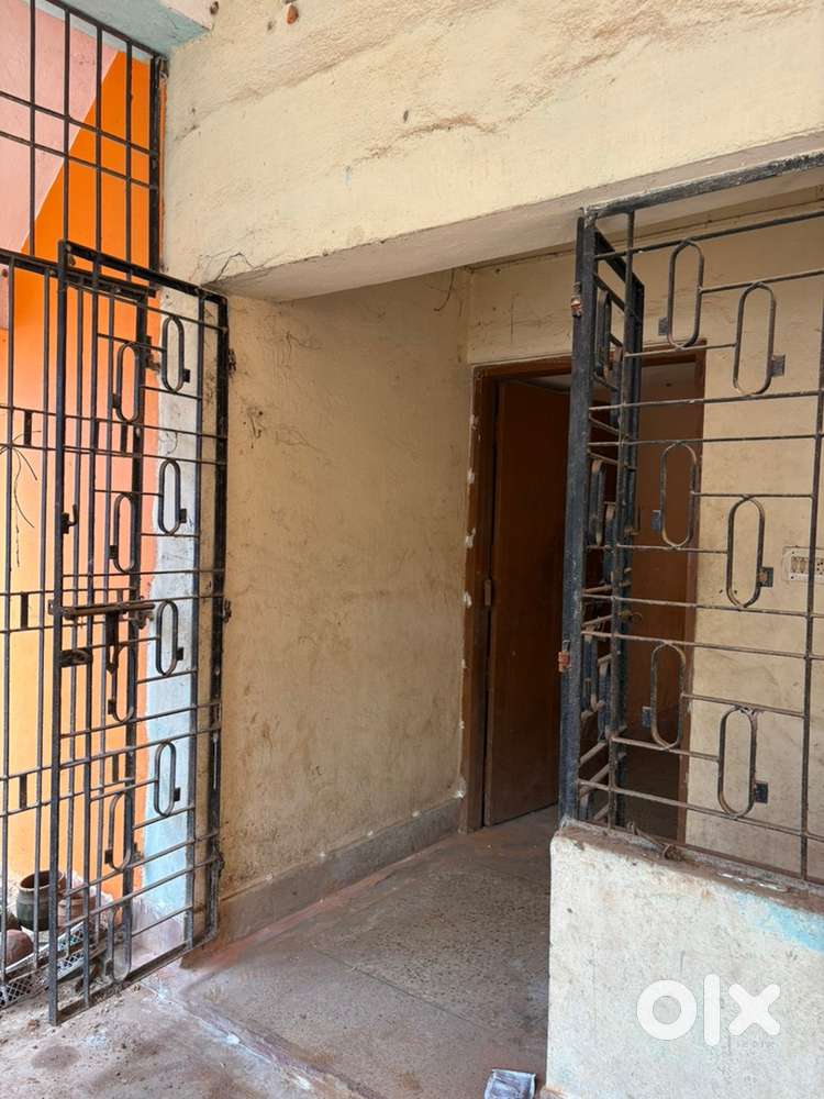 Office/Godown space available in Nayapalli Behera sahi