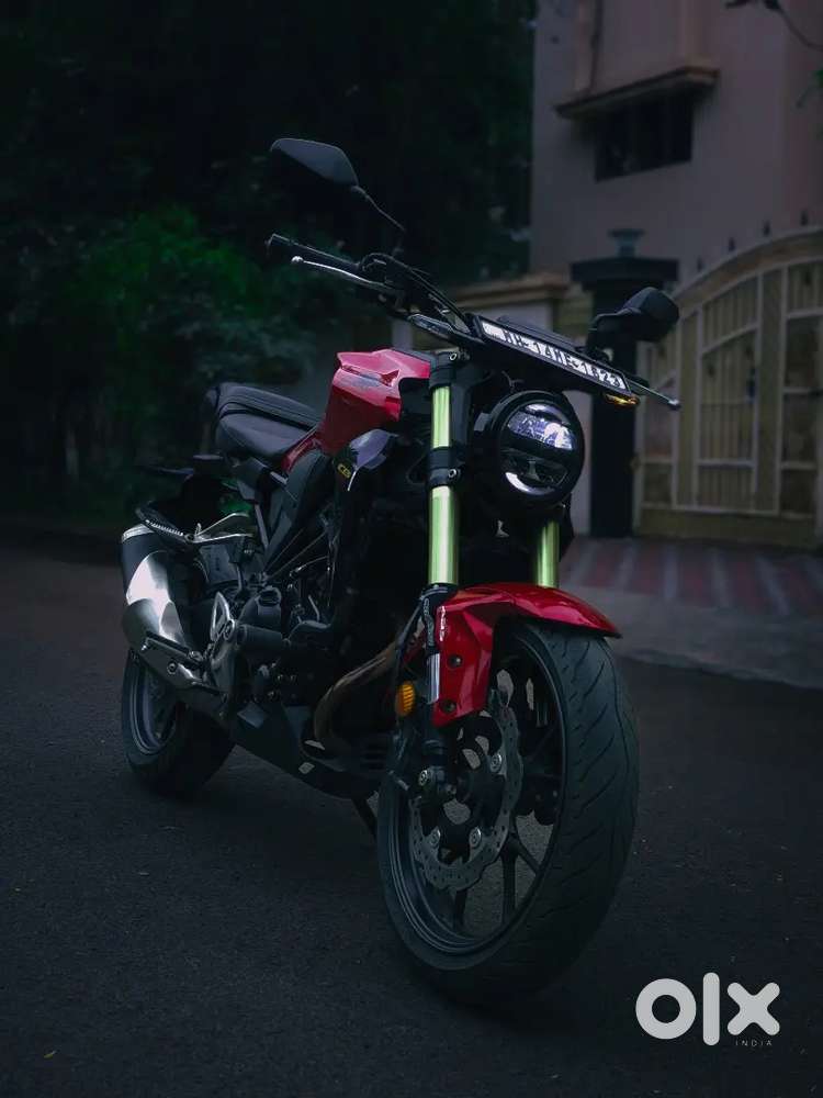 Next to new Honda CB 300 R for sell