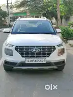 Hyundai Venue 1.2 S Plus, 2022, Petrol
