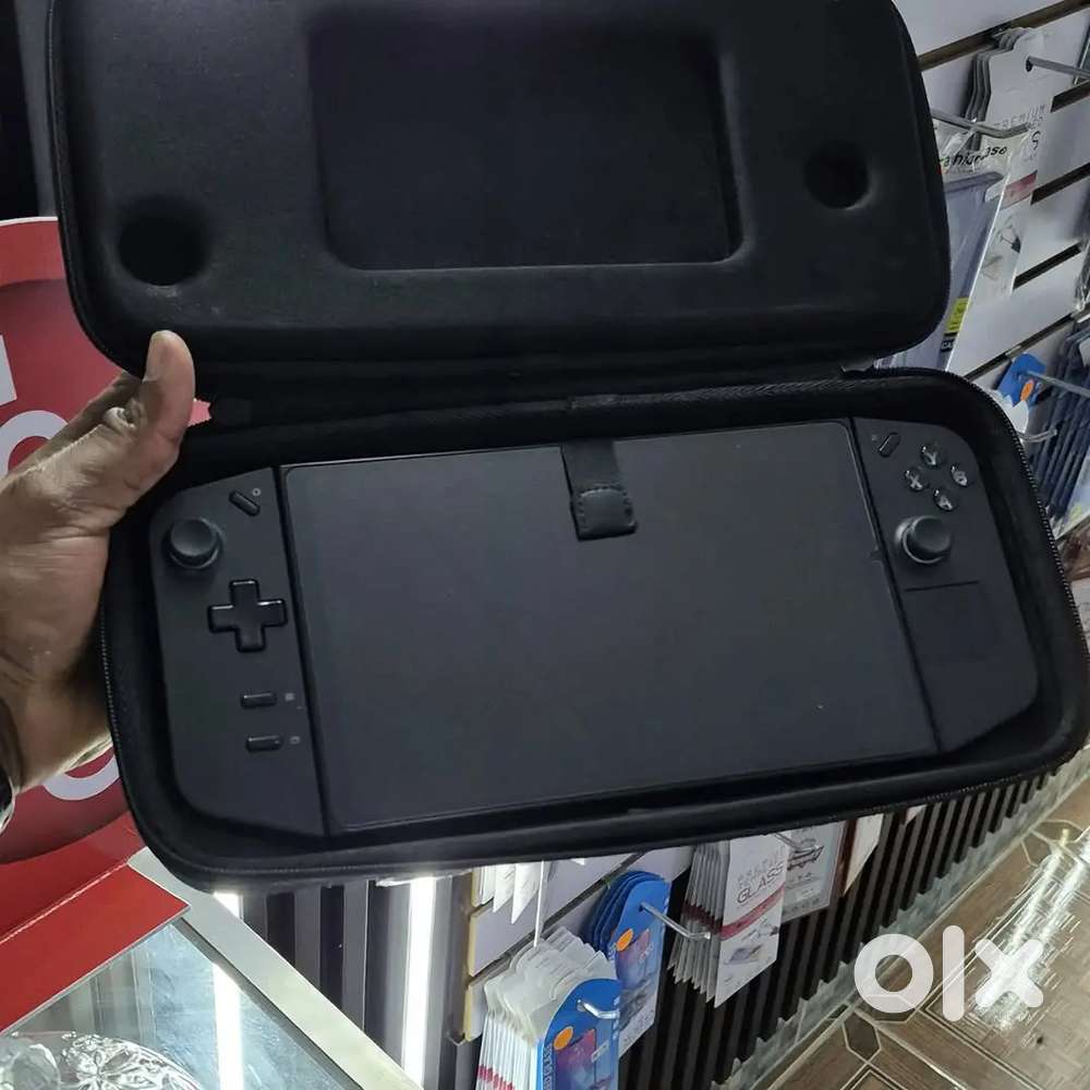 Lenovo Legion Go - Gaming Console 8.8 Inch 16GB 1TB