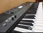 Yamaha E463 western keyboard with bill box