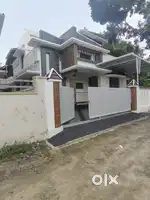 Paravoor, kaitharam,4cent. 1550sq. 3bed 68 lakhs nego