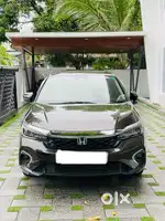 Honda City Hybrid eHEV 2023 CNG & Hybrids Well Maintained