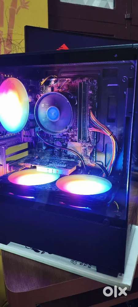 Asus mother board i3 6th gen 2gb graphic 8gb dd4 ram 120 gb ssd