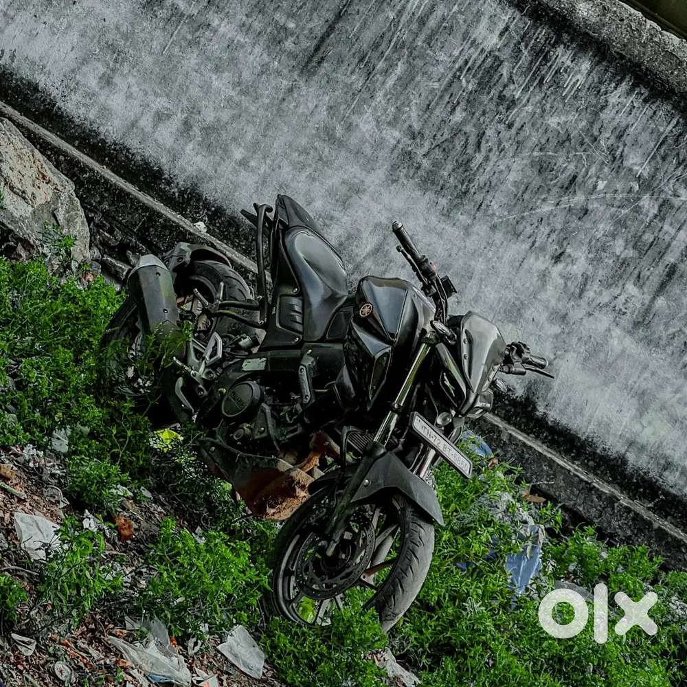 Yamaha MT-15