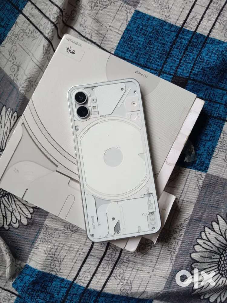 NOTHING PHONE ( 1 ) 8/256