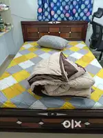 Queen size bed without storage.