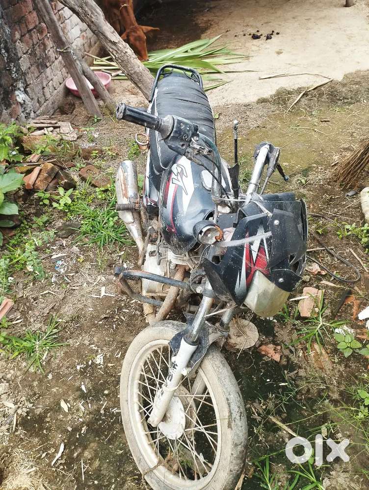 Bajaj ct 100