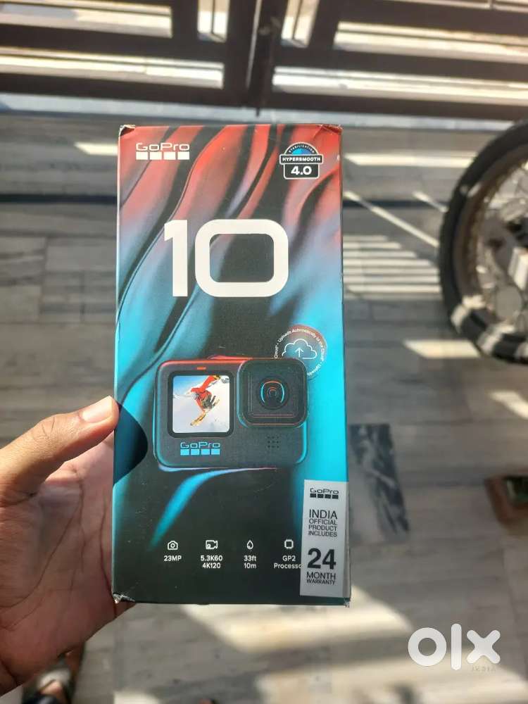 GoPro 10 with bill box under warranty Go Pro insta insta360