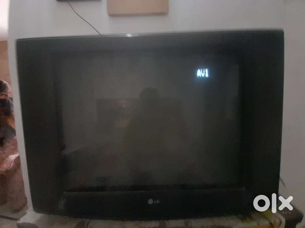 Old tv urgent sell