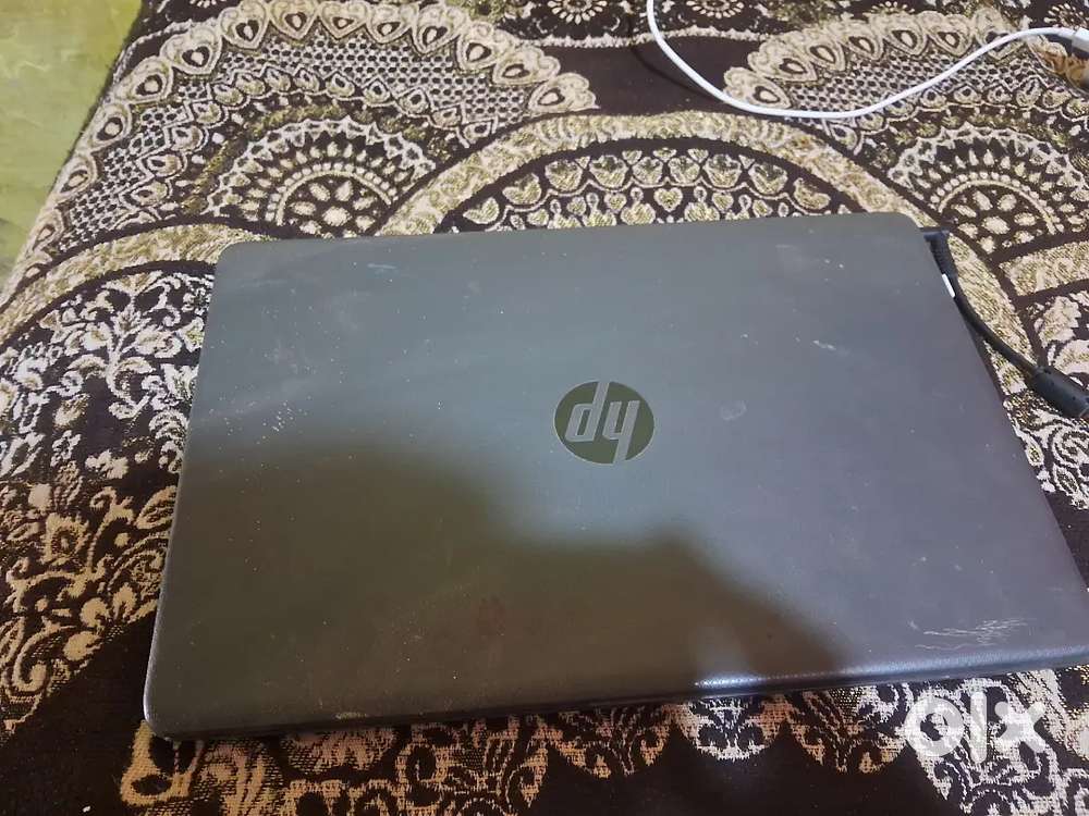 Laptop hp with charger adepter