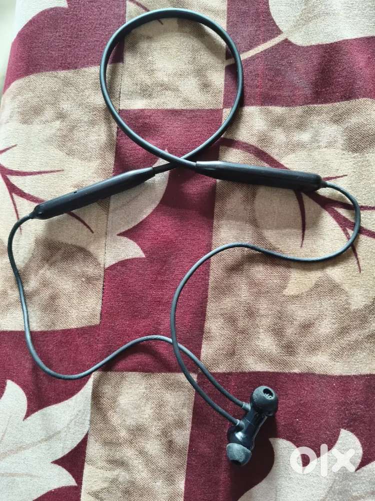 Oneplus Bullets Wireless Z2 bluetooth headset