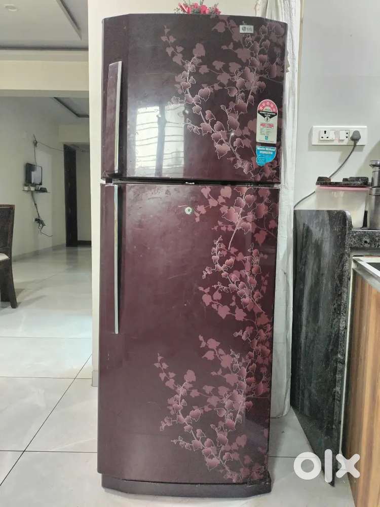 DOUBLE DOOR LG REFRIGERATOR FOR SALE