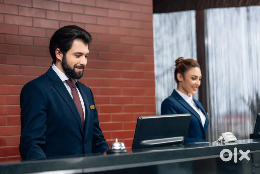 Lopits hotel front office job
