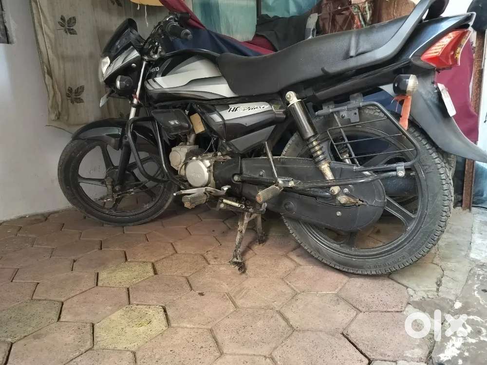 टॉप कंडीशन गाड़ी बेचना है 1st ऑनर