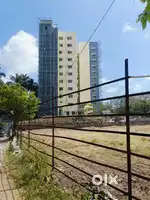 Saidapettai metro station opposite on road property