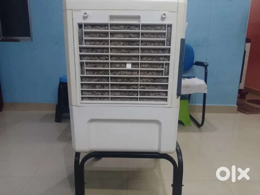 cooler with stand,good condition,worth for buying,price is negotiable