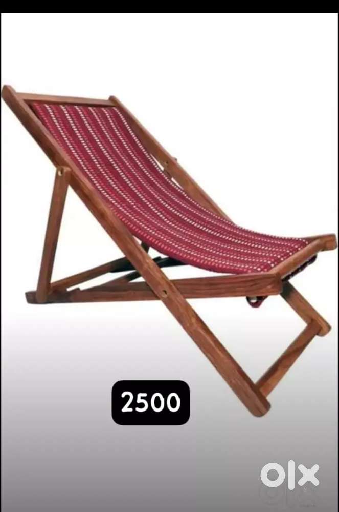 Wooden easy chair