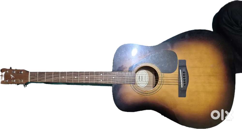 Yamaha FX280 Guitar