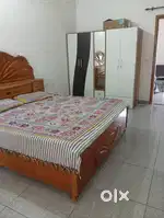 Fully furnished flat for rent with parking space