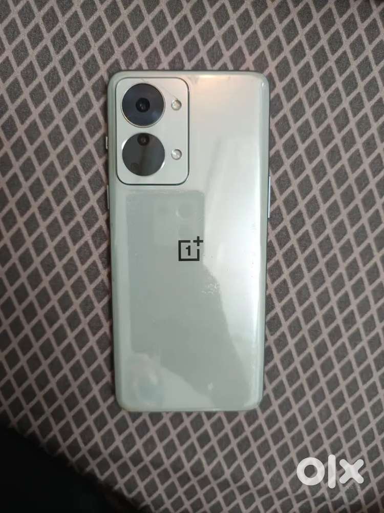 Nord 2T 5G 128GB (8GB RAM)