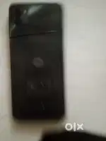 Motorola E32 जिसका न्यू प्राइस है 8999 रुपया