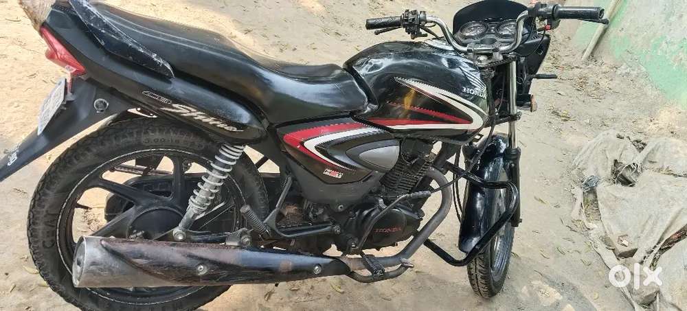 Honda shine 125 bees Saal