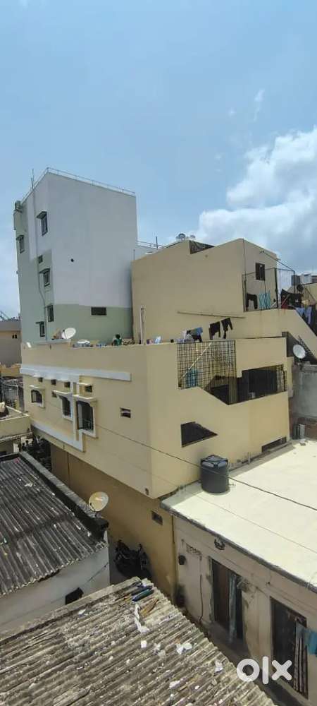 Ground Floor 1BHK 1St Floor 2Rooms 3 portion rental 30k Monthly