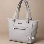 Premium Grey Leather Tote Bag – Stylish & Spacious