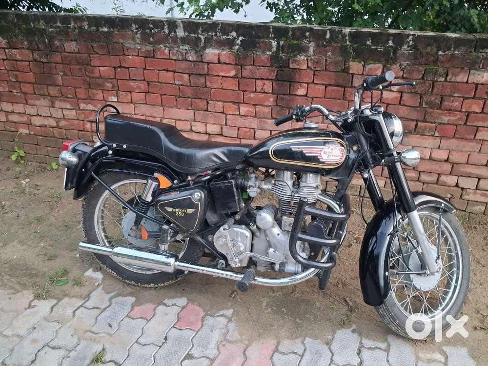 Fully restored with allbill by  enfiled company vintage 1981 model