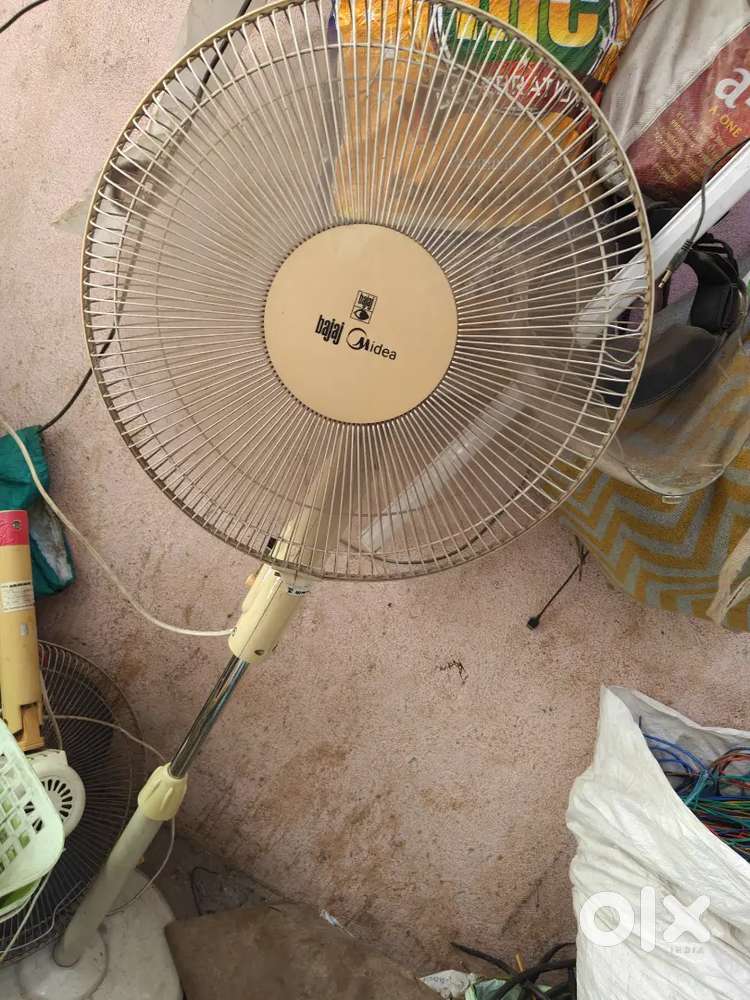 Bajaj Midea Fan Good condition