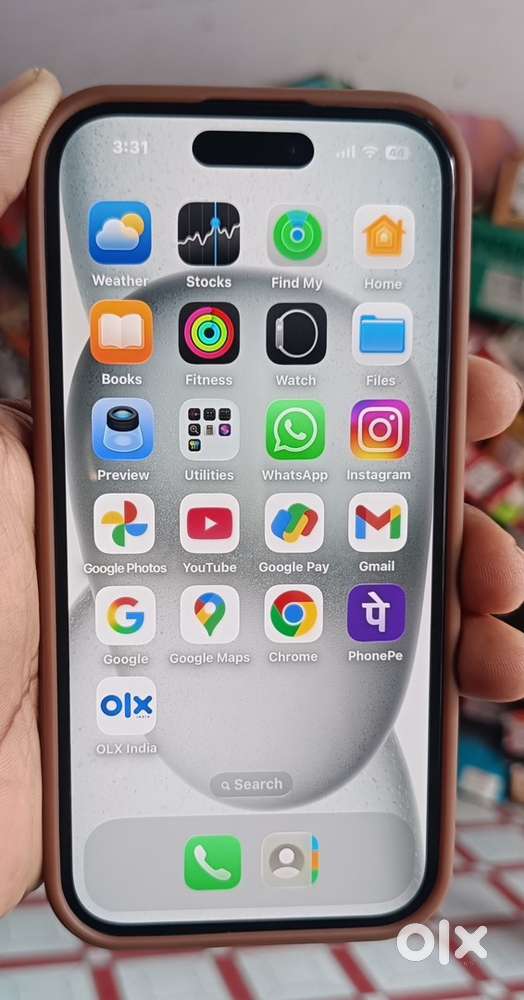 iPhone 15 5G.  128gb