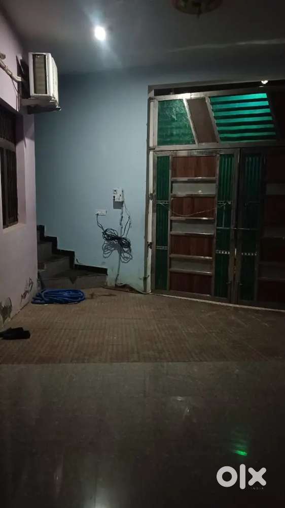 Required 1 Roomate pls contact