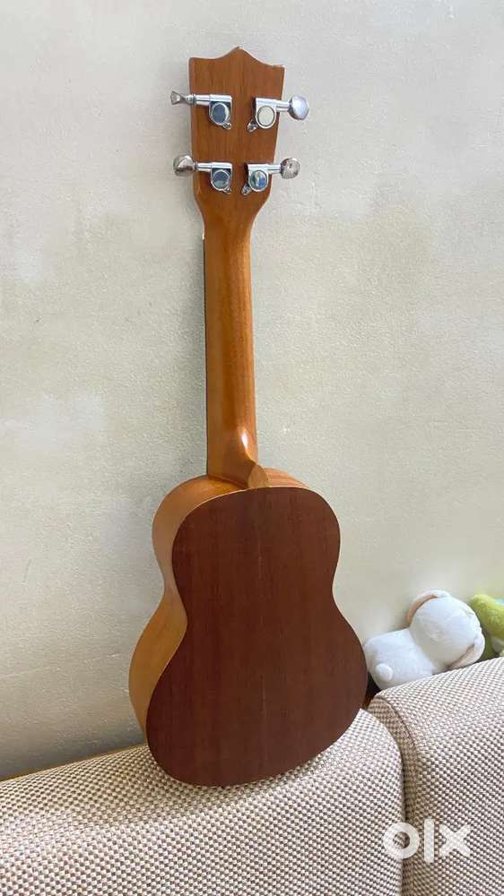 Mini guitar [ Ukulele ]