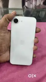 iPhone 16 e 128 gb white
