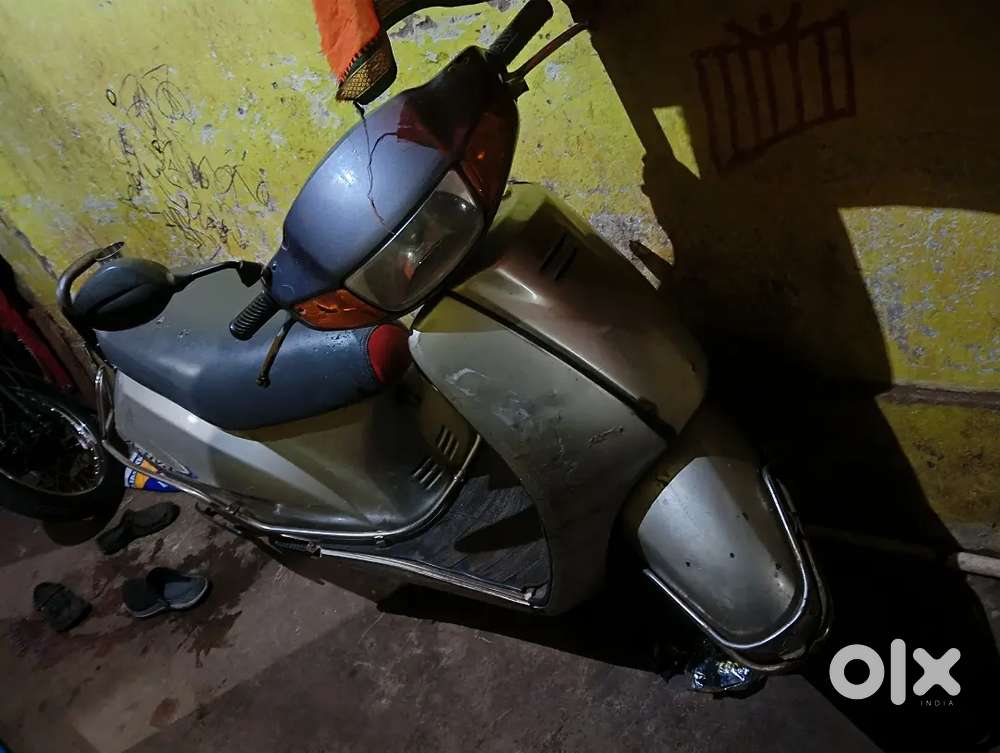 Honda activa